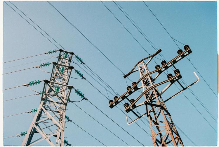 Redução de riscos no setor elétrico com tecnologia e IA aplicada Imagem Ilustrativa do card Setor elétrico: como tecnologia e IA aplicada reduz riscos