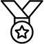 Desenho de medalha em contorno preto com estrela no meio. Desenho de medalha em contorno preto com estrela no meio.