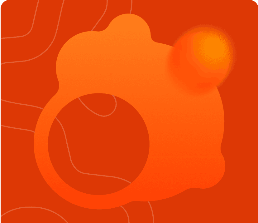 thumb Estamos nos melhores lugares Ilustração abstrata em tons de laranja e vermelho, com forma central orgânica que lembra uma engrenagem ou animal estilizado, contendo um grande círculo oco no centro. Ao fundo, linhas sinuosas finas percorrem o plano com padrão topográfico. No canto superior direito, uma esfera difusa em amarelo e laranja cria efeito de luz.