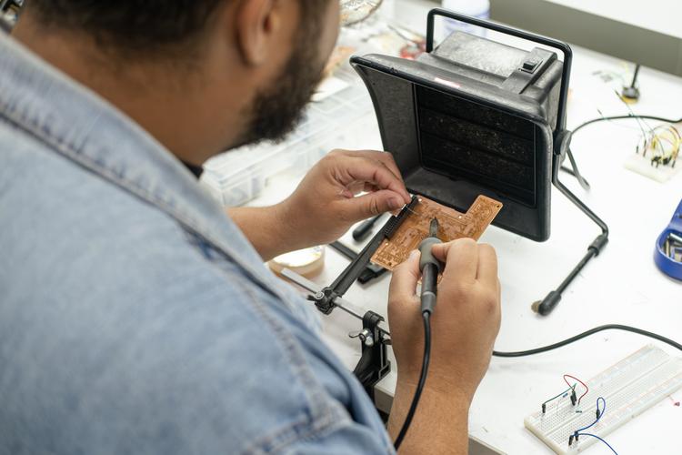 Lei do Bem: CESAR acelera PD&I com fast track MCTI e EMBRAPII Imagem Ilustrativa do card CESAR potencializa projetos de inovação com novo “fast track” da Lei do Bem, a partir de acordo estratégico entre MCTI e EMBRAPII